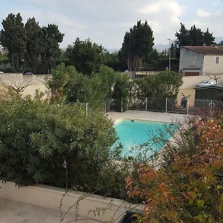 فندق Joseph Saint-Rémy-de-Provence